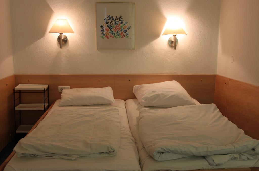 City Hotel Meesenburg Wurzburg Room photo